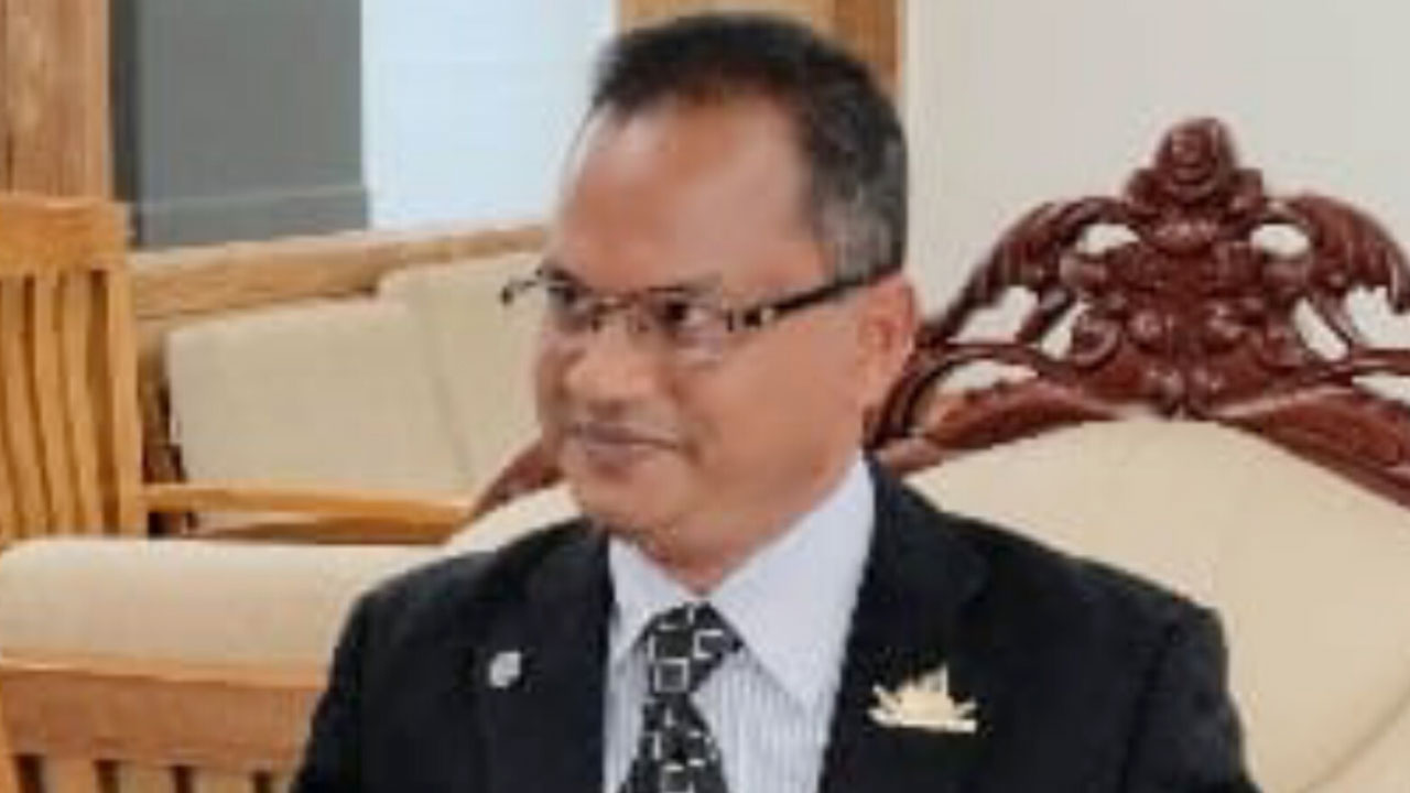 ছাত্রীদের কুপ্রস্তাব দেওয়ার অভিযোগে চবি শিক্ষক সাইদুল সাময়িক বরখাস্ত